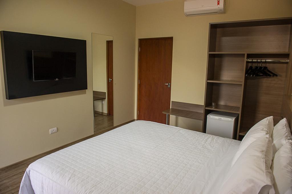 Hotel K Presidente Venceslau Camera foto